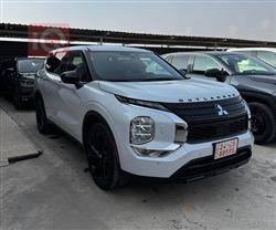 ميتسوبيشي اوتلاندر